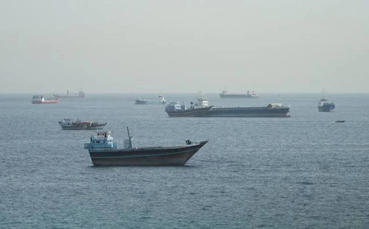 İran: Hörmüz boğazında gəmiçilik normal qaydada davam edir